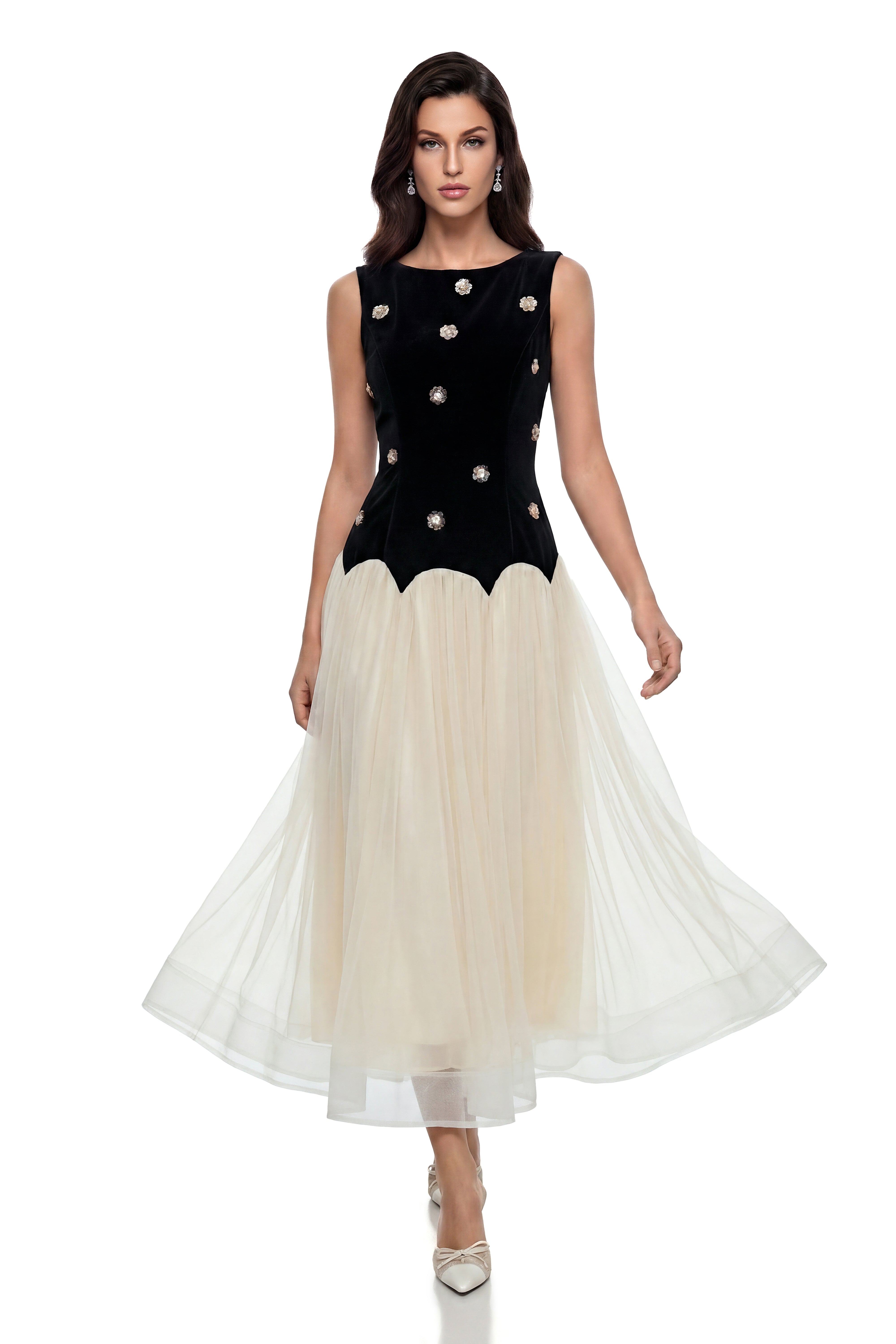 Anuket Black Color Block Embellishment Maxi Dress