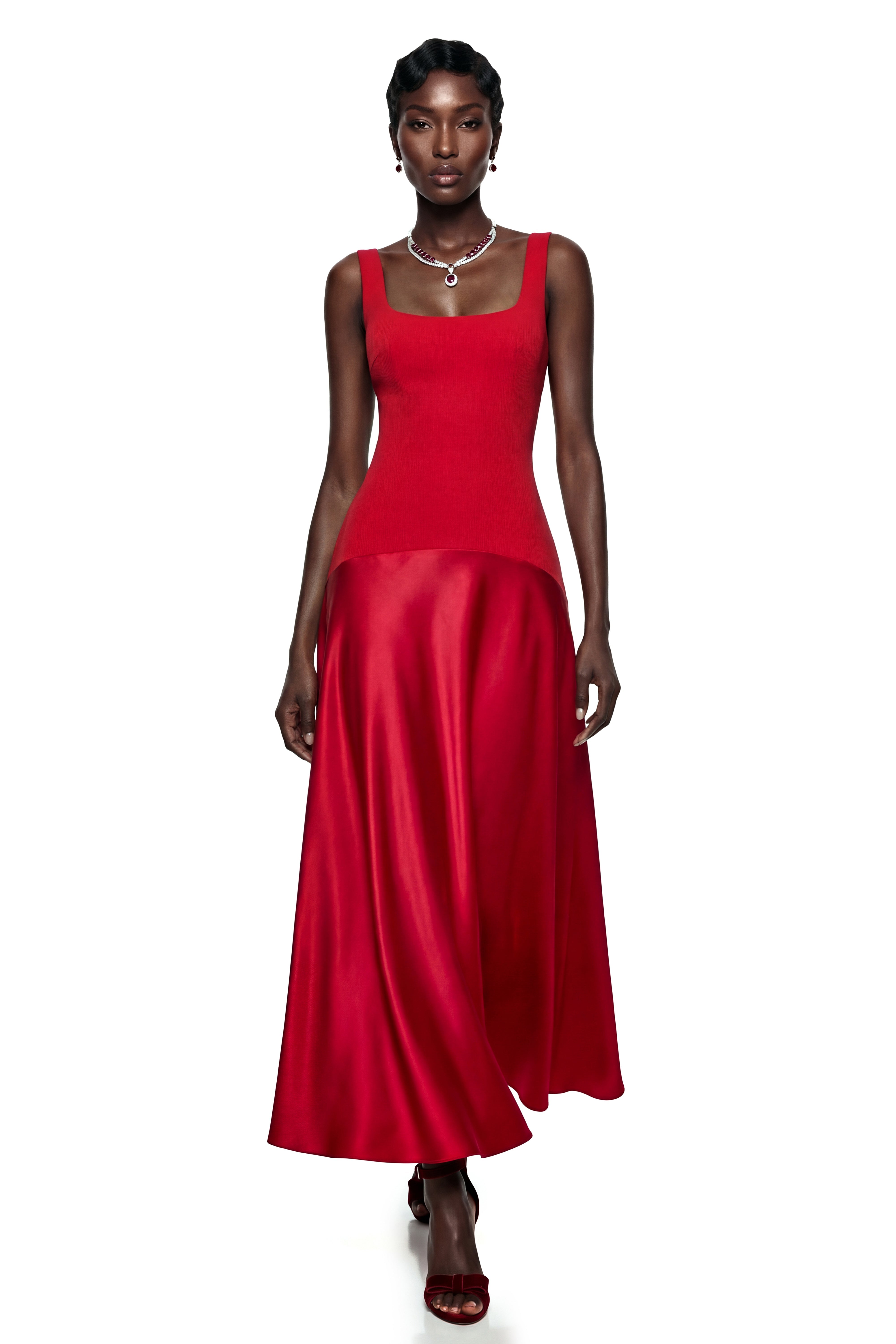 Robe longue sans manches à encolure carrée Brynja