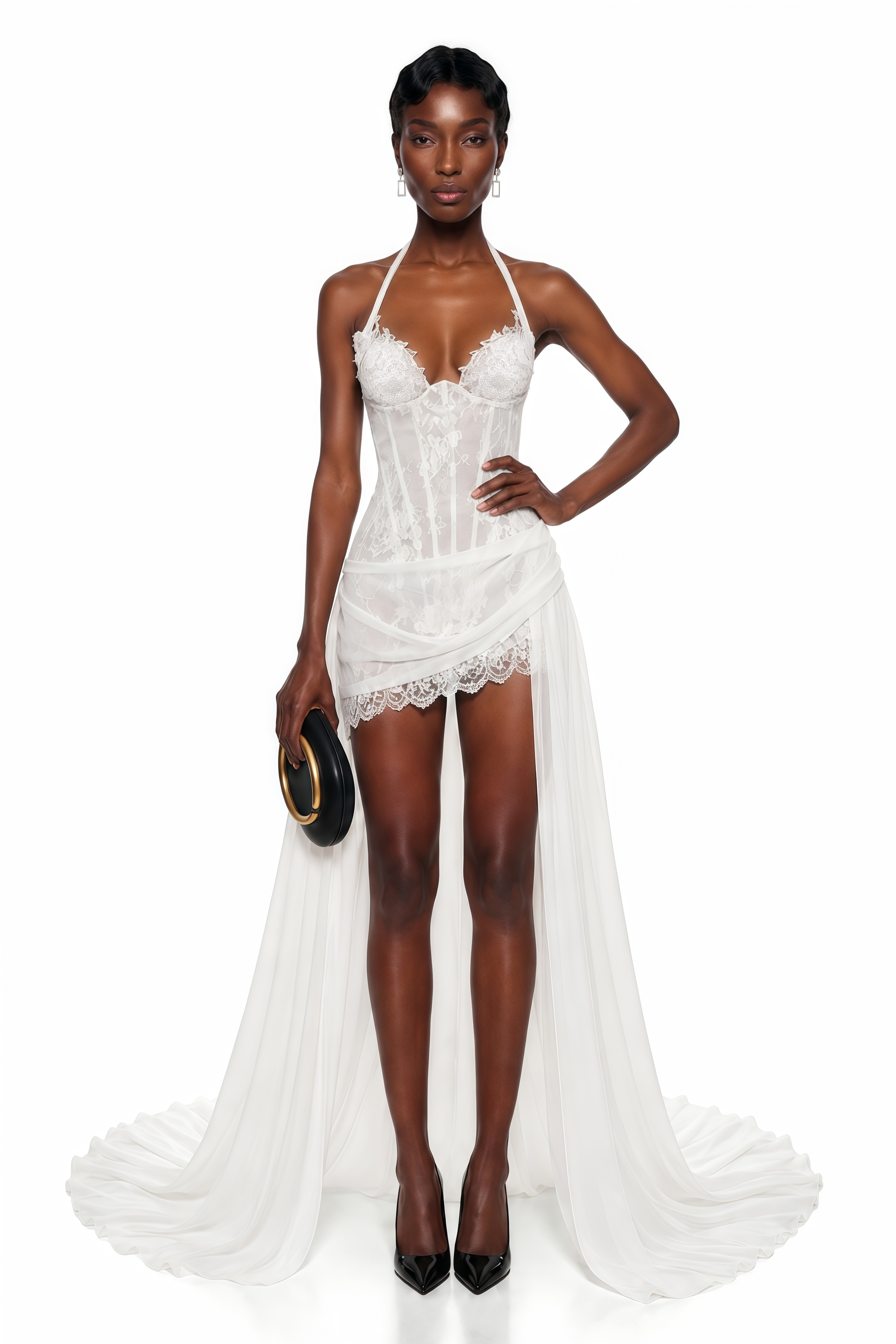 Mini-robe blanche en dentelle à dos nu, avec un corsage et une longue traîne fluide