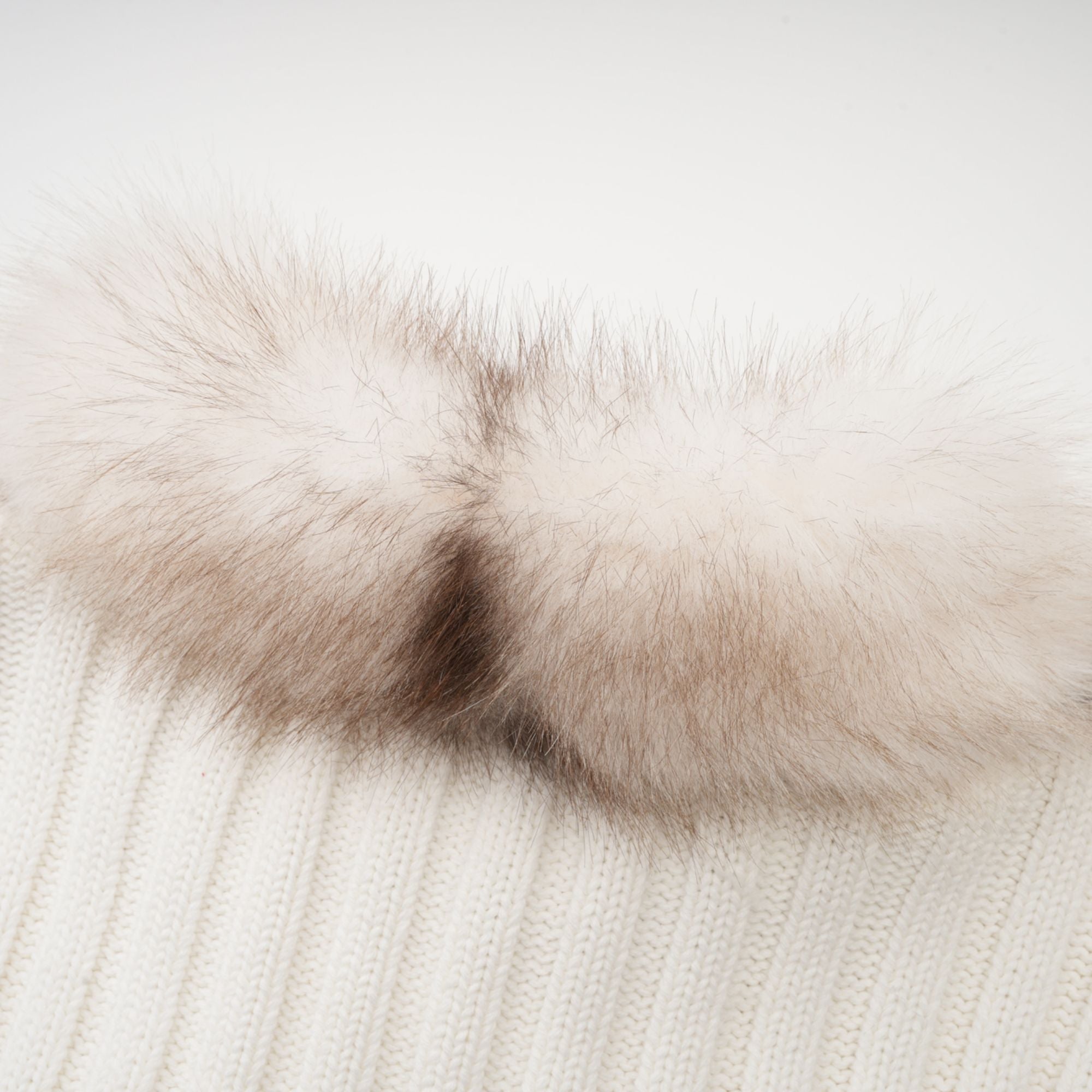 Veste en maille côtelée avec fausse fourrure Laetiecia (Vente définitive)