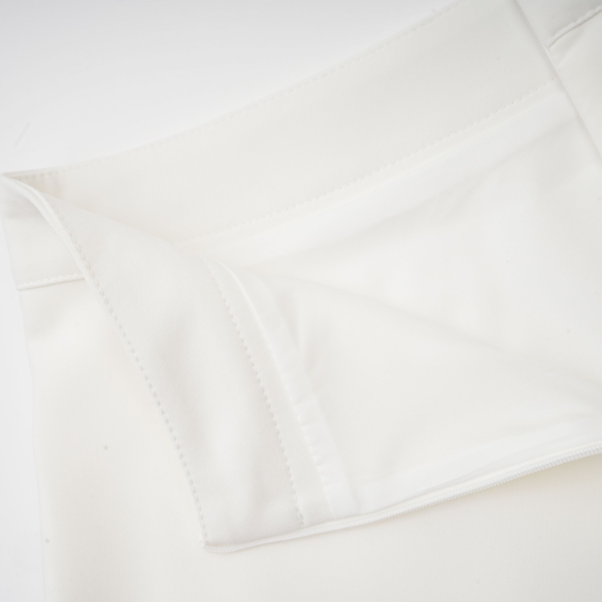 Hilaire white 3d-petal top & skirt matching set (Final Sale)