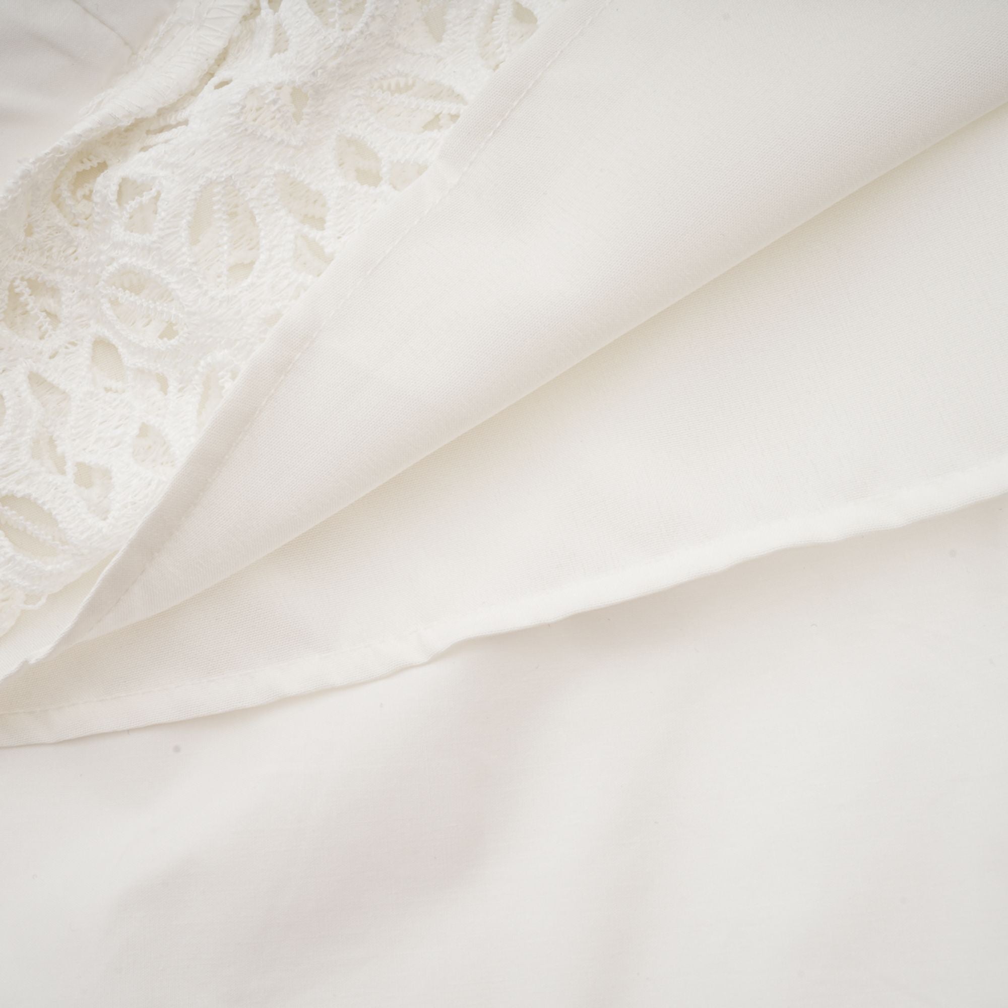 Robe midi en coton à découpes et ceinture Catriona (Vente définitive - États-Unis uniquement)