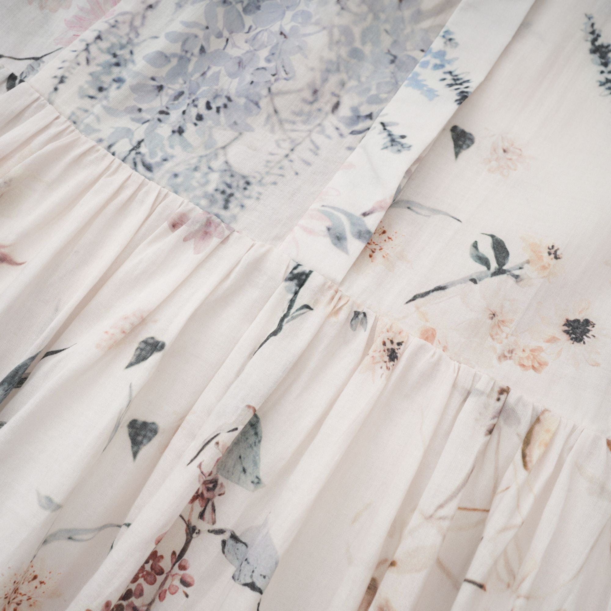 Héloïse White Floral Print Summer Midi Dress (Final Sale)