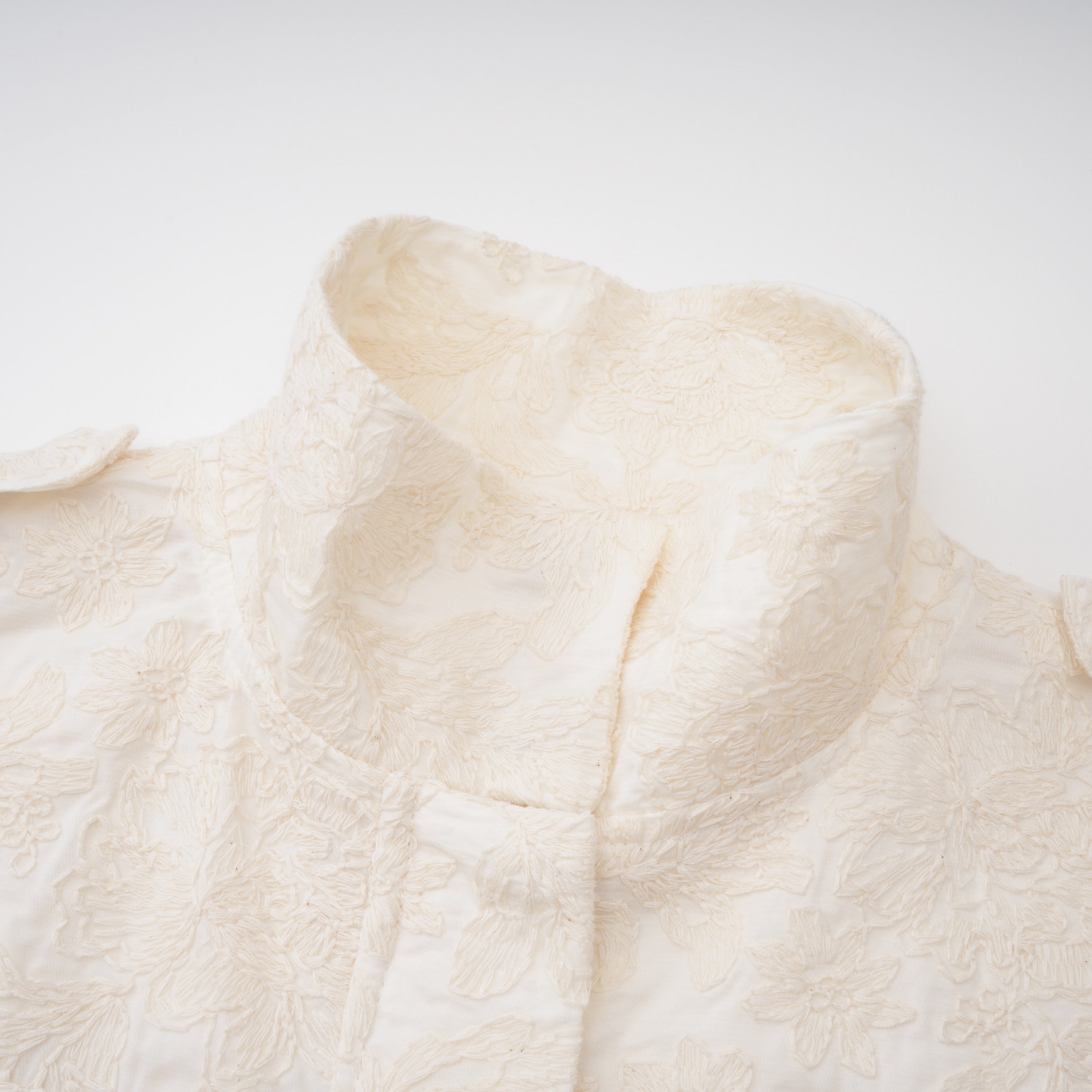 Laura Ivory Turtleneck Floral Lace Jacket & Shorts Set