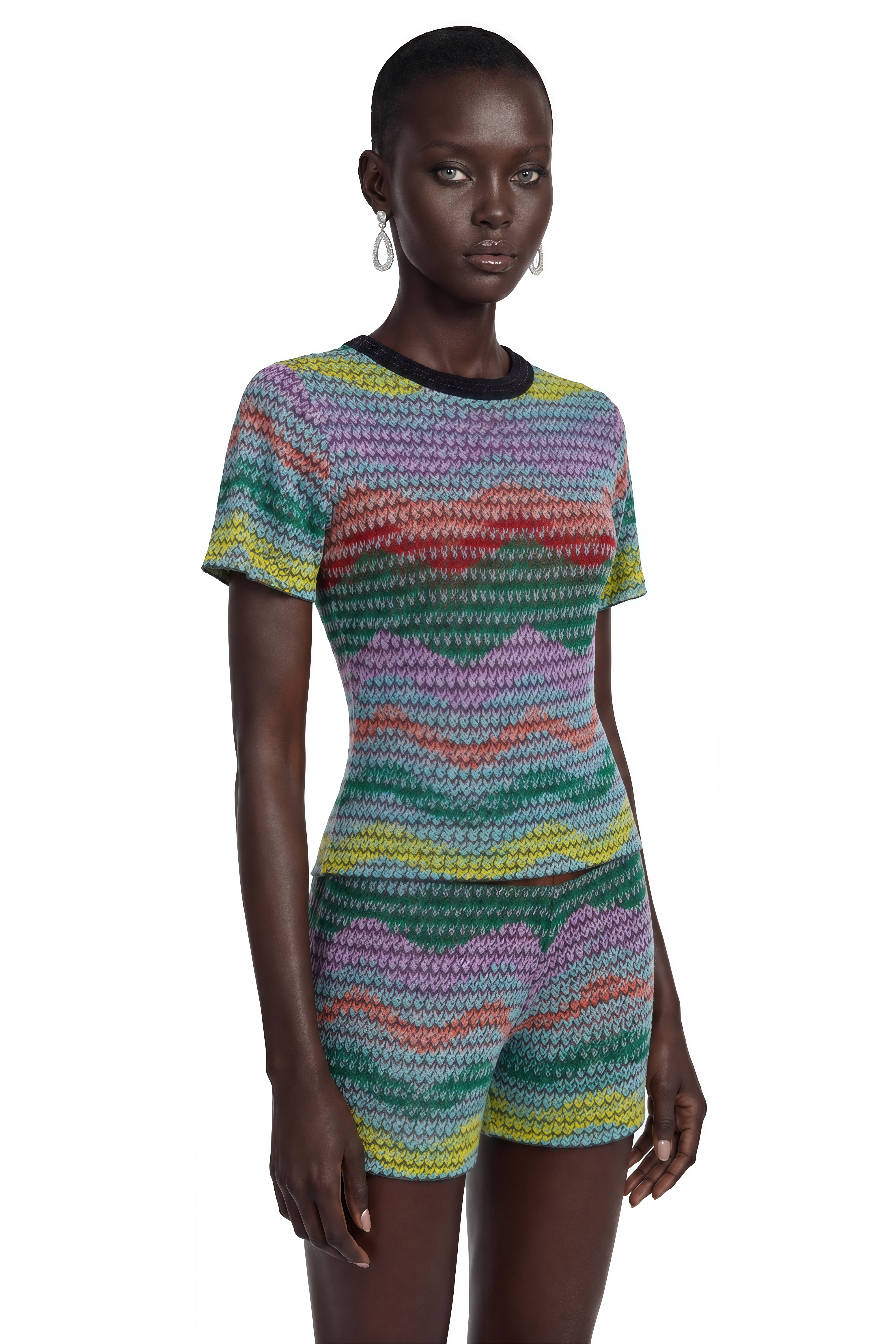 Ensemble Thalassa composé d'un haut en maille rayé multicolore et d'une mini-jupe