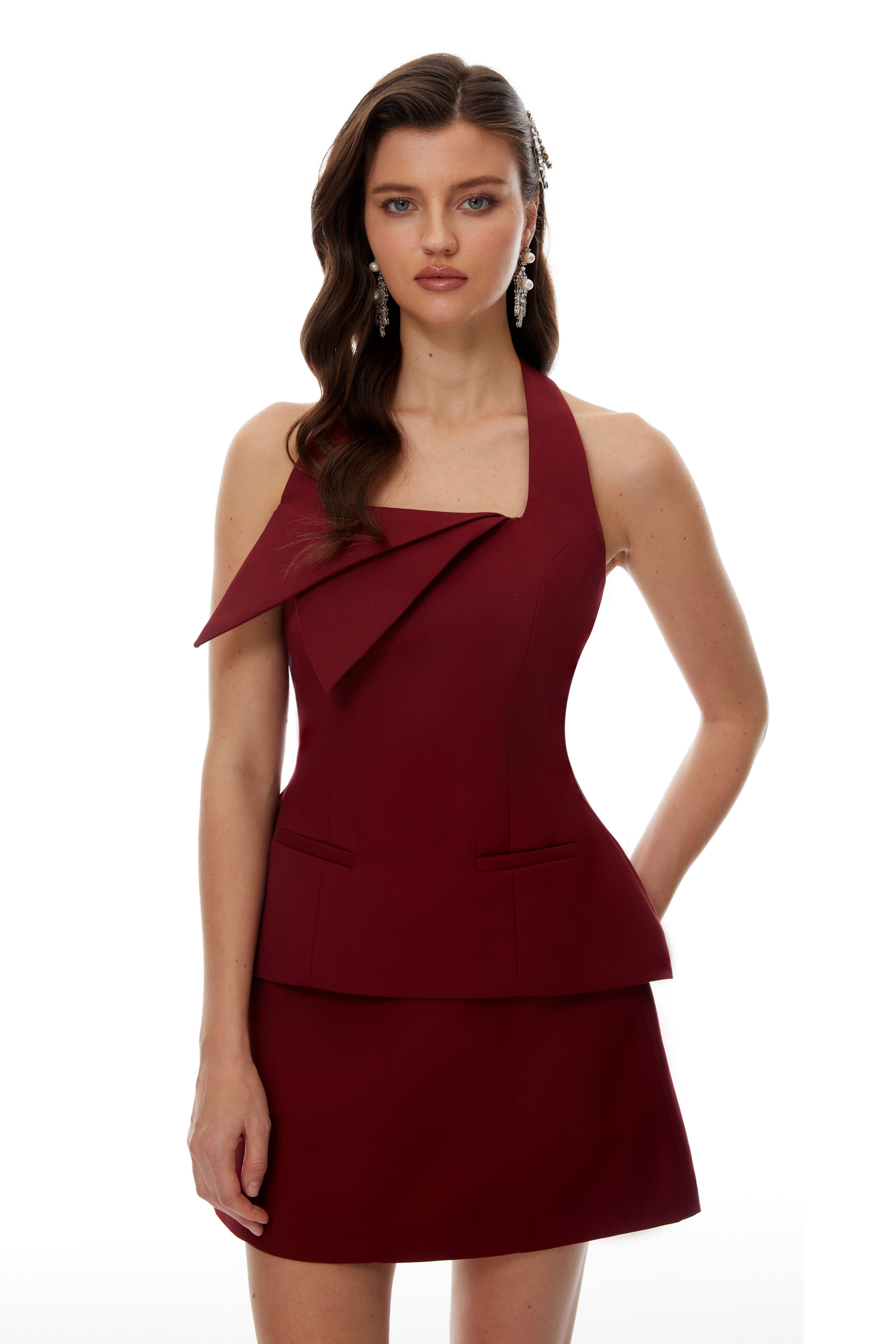 Ensemble top et jupe à col licou Victoria, couleur bordeaux (vente définitive)