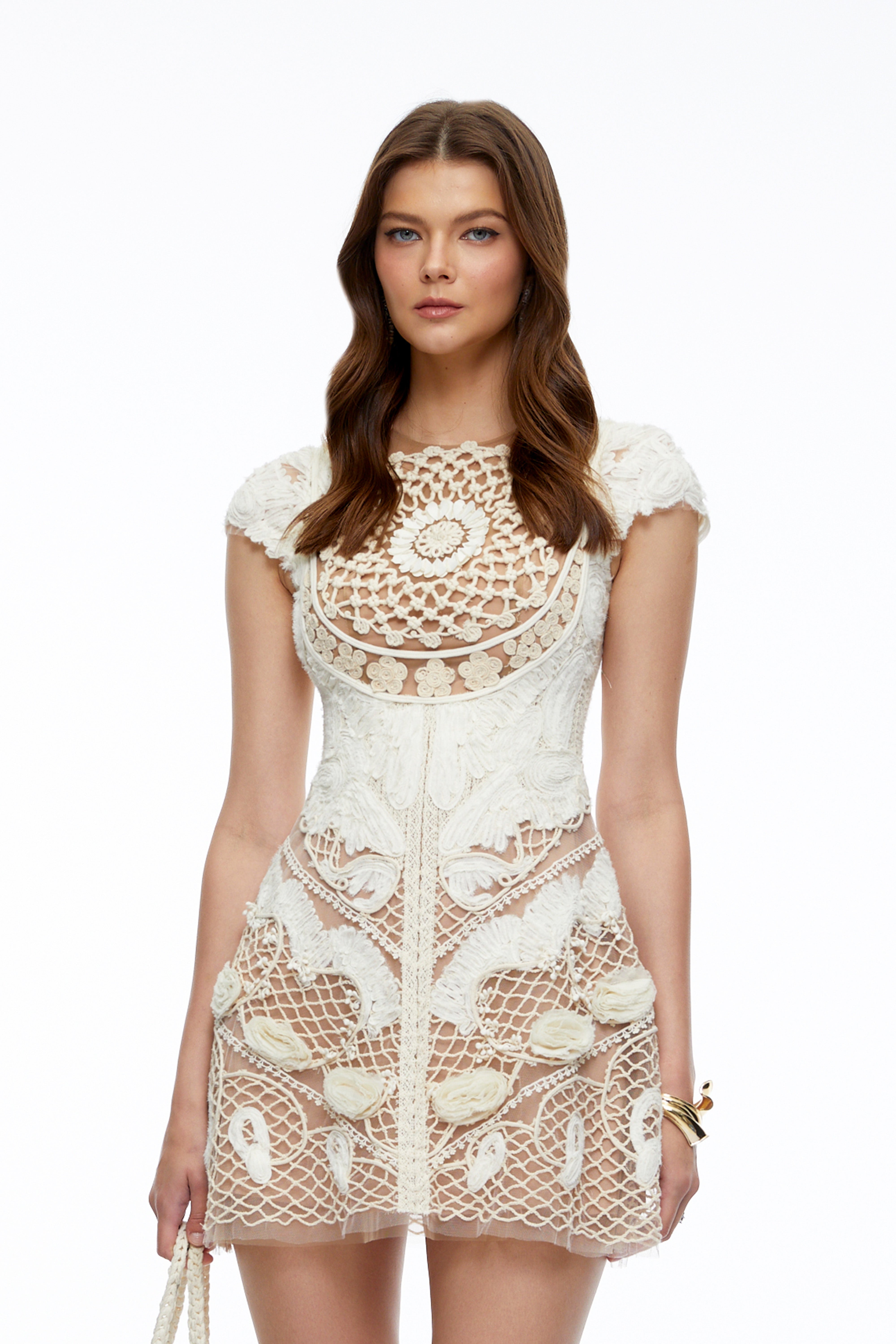 Mini-robe à fleurs en crochet blanc « Zdislava »
