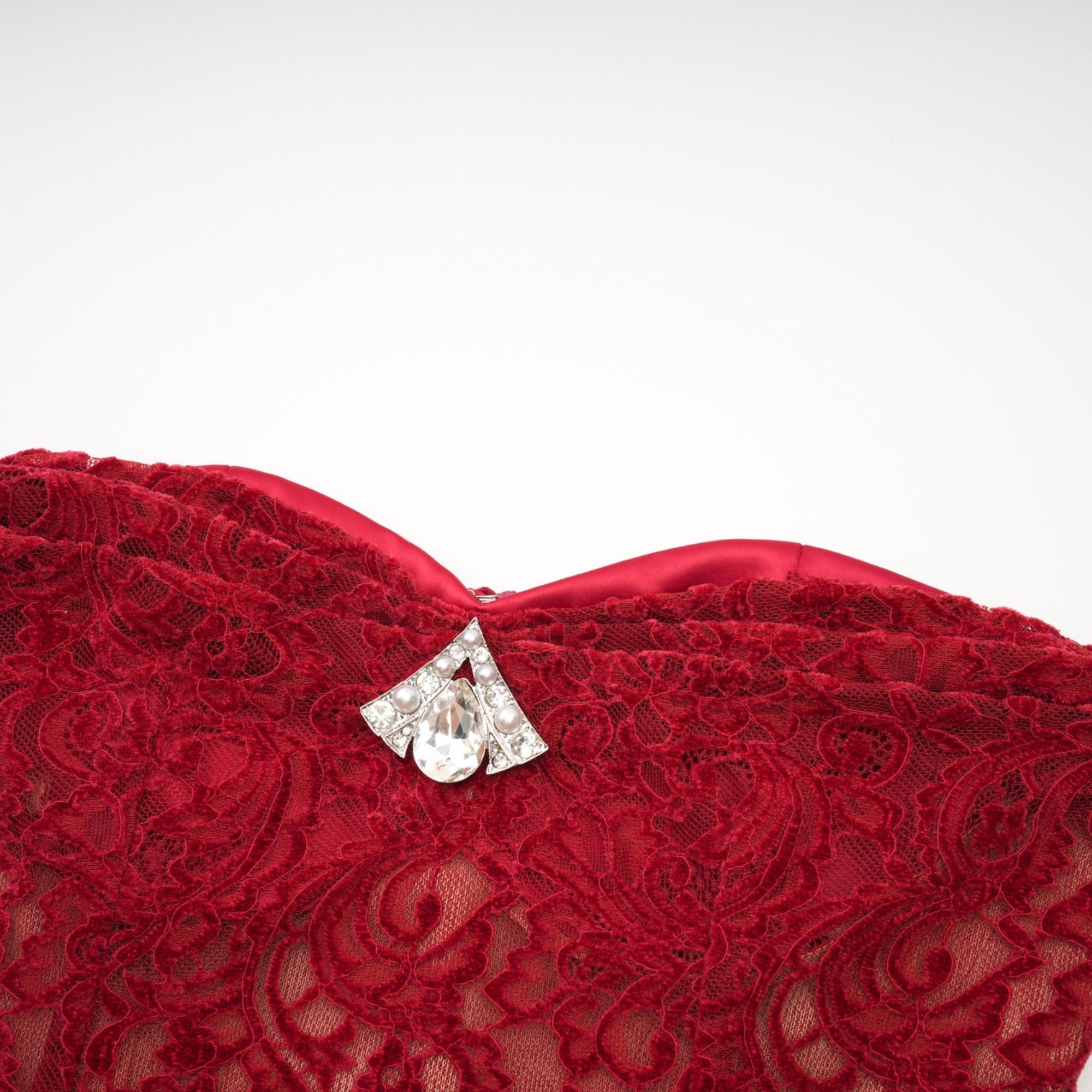 Robe Belle (avec gants) - Miss Rosier - Boutique en ligne pour femmes