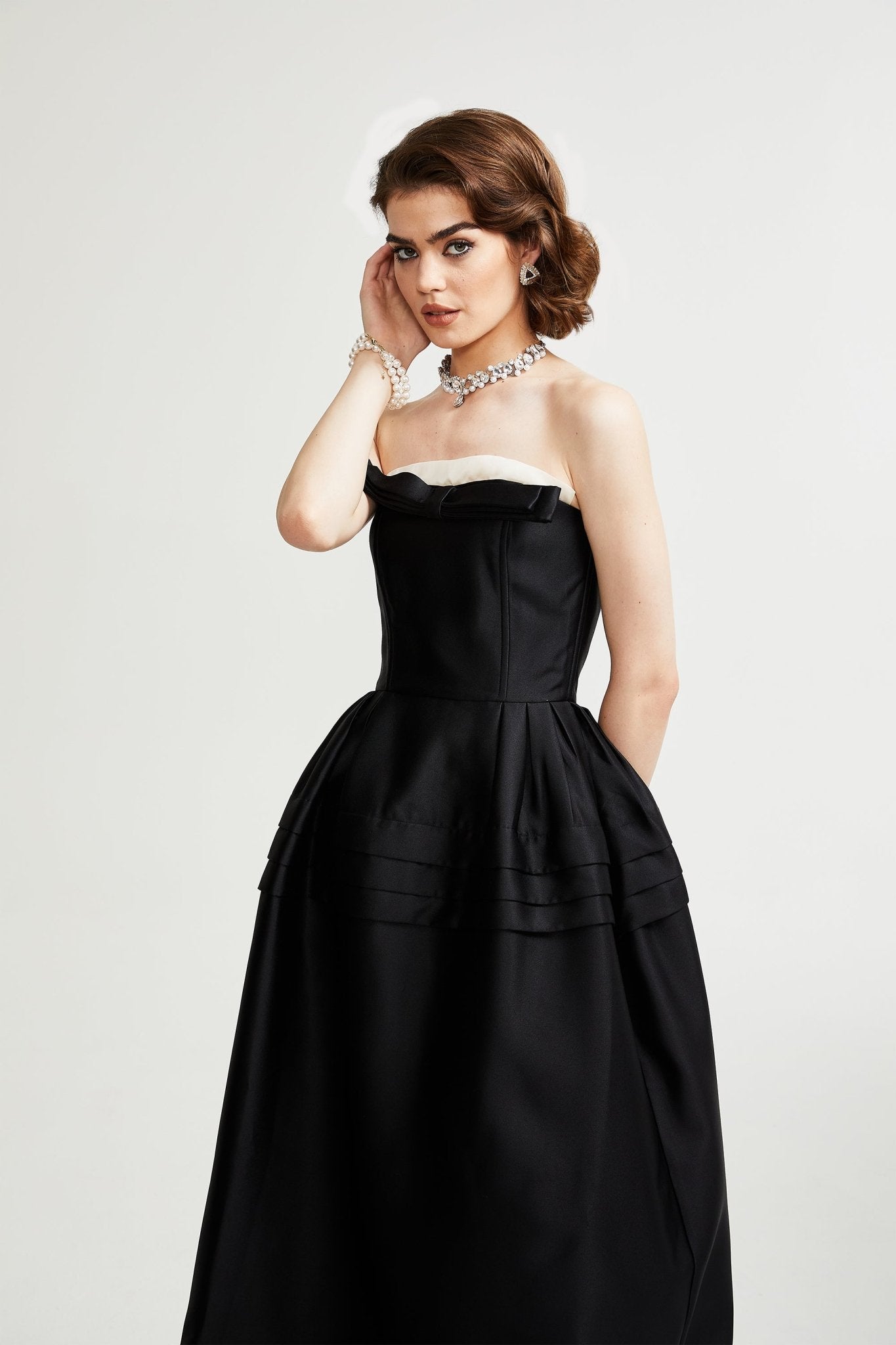 فستان Felisara Chanel - Miss Rosier - متجر أزياء نسائي على الإنترنت