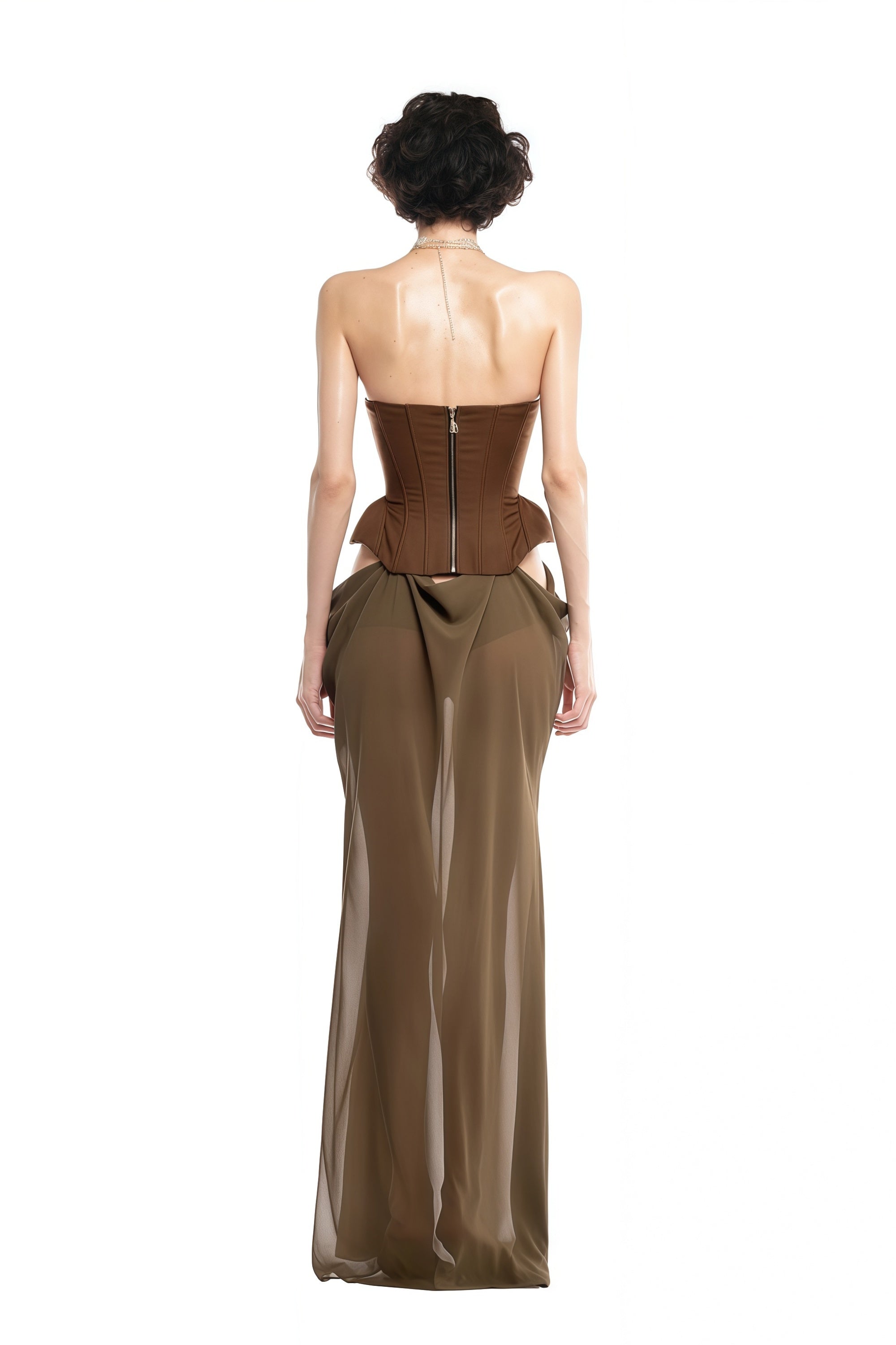 Robe longue corset Eva marron à motif papillon et broche (Vente définitive - États-Unis uniquement)